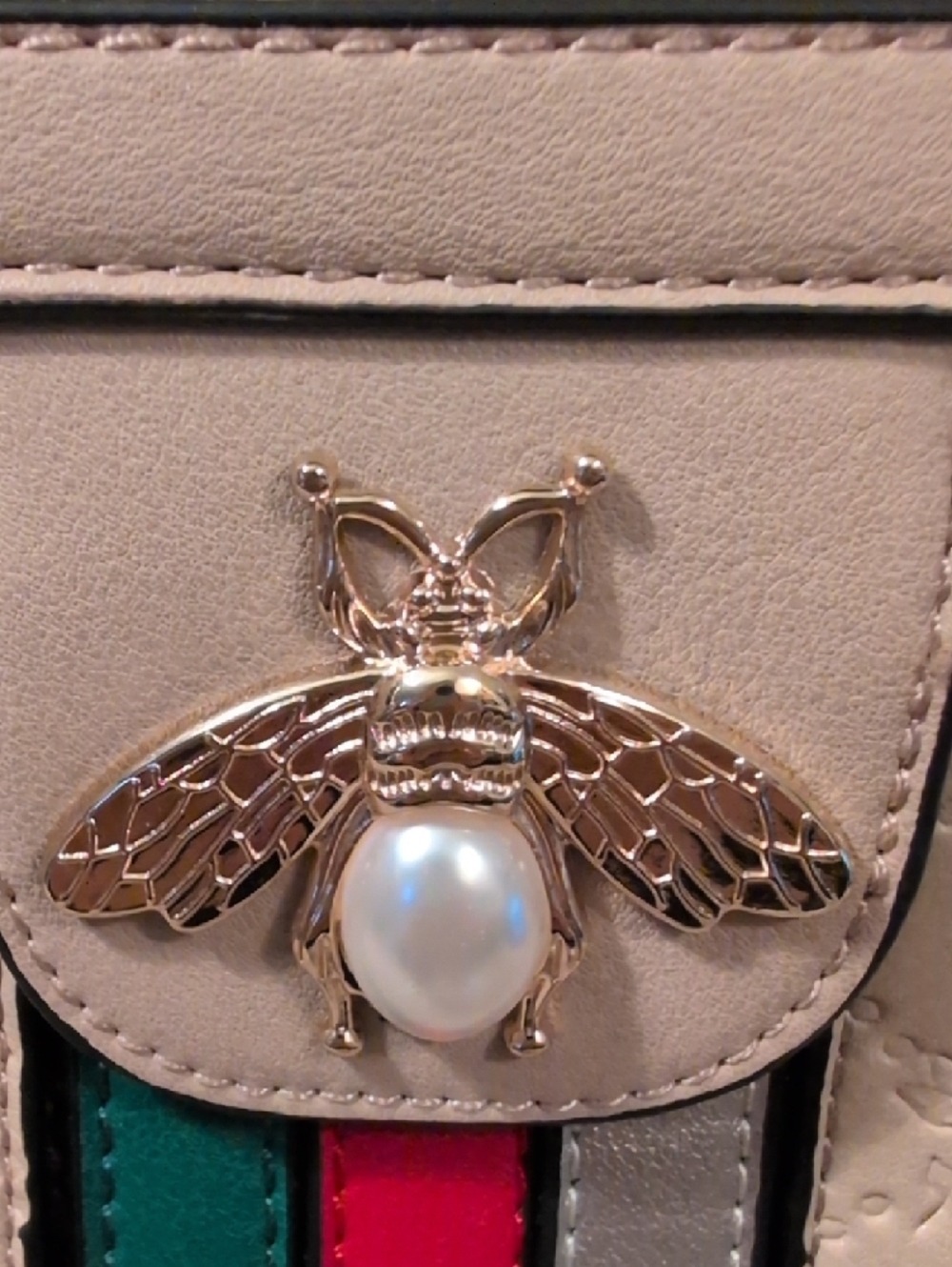 Beige Crossbody Bag with Bee Emblem and Tricolor Stripe With Matching L Wallet - Picture 4 of 9